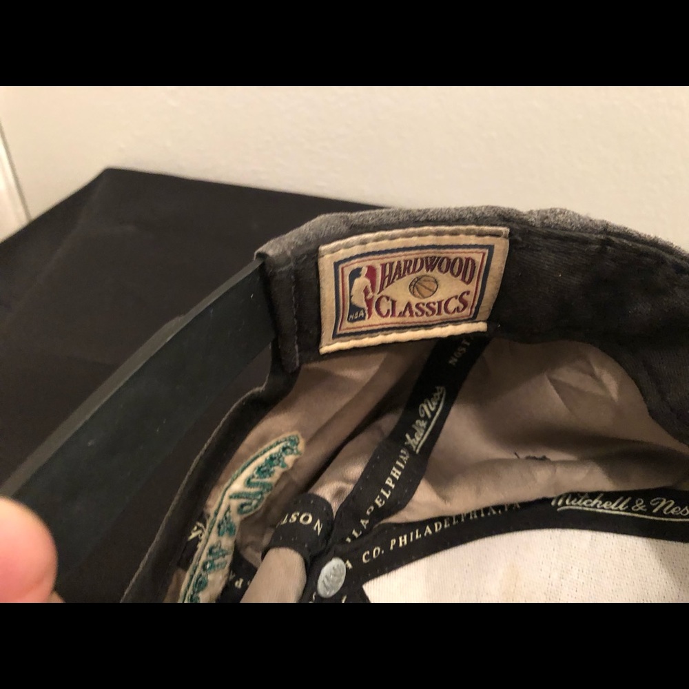 Celtics SnapBack hat - Picture 4 of 5